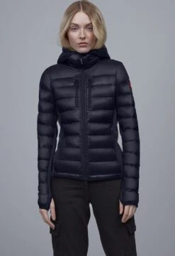 Canada Goose Hybridge Lite Hoody - Women's|-|Hybridge Lite à Capuchon - Femme 35 Canada Goose Hybridge Lite Hoody - Women's|-|Hybridge Lite à Capuchon - Femme -Canada Goose 2703L 7E 7EDetail2 20Admiral 20Blue 20 20Black
