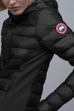 Canada Goose Hybridge Lite Hoody - Women's|-|Hybridge Lite à Capuchon - Femme 38 Canada Goose Hybridge Lite Hoody - Women's|-|Hybridge Lite à Capuchon - Femme -Canada Goose 2703L 7E 7EDetail4 20Black 20 20Graphite