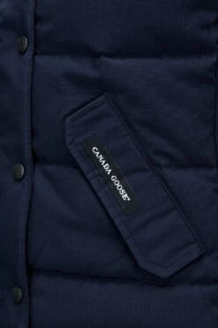 Canada Goose Freestyle Vest - Women's|-|Veste Freestyle - Femme -Canada Goose 2832L 7E 7EStudio 20Detail 20Admiral 20Blue