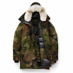 Canada Goose Men's Chateau Parka - Black Label 17 Canada Goose Men's Chateau Parka - Black Label -Canada Goose 3426MB Classic Camo