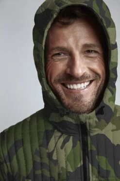 Canada Goose Cabri Print Hoody - Men's|-|Manteau à Capuchon Imprimé Cabri - Homme 20 Canada Goose Cabri Print Hoody - Men's|-|Manteau à Capuchon Imprimé Cabri - Homme -Canada Goose CGO 2208MP 7ECanada 20Goose 20Camo 7Ecap