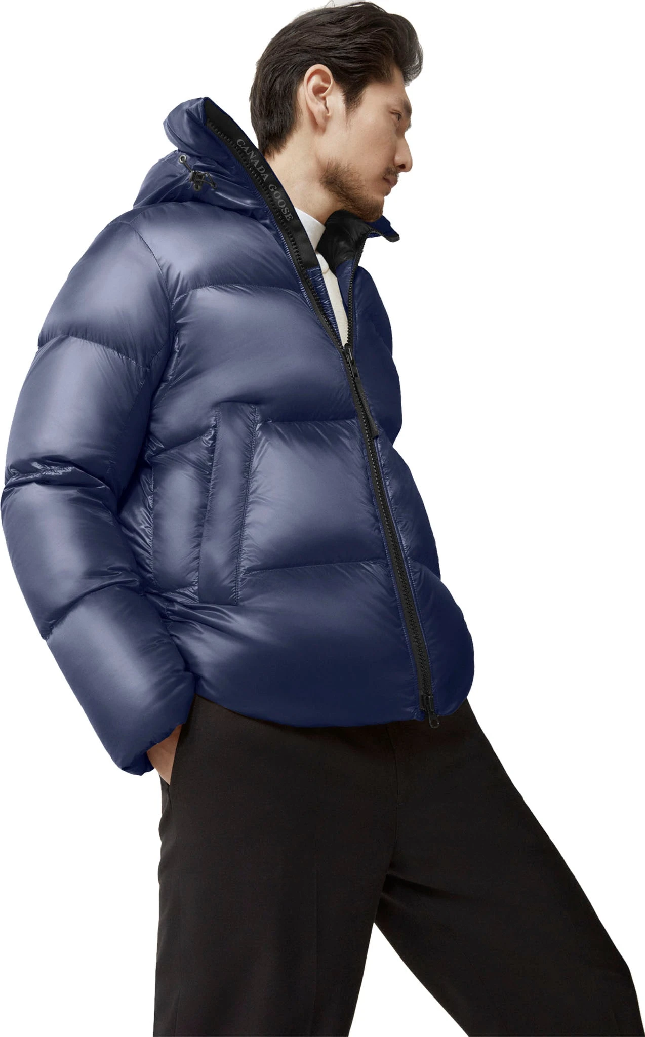 Canada Goose Crofton Puffer Jacket - Black Disc - Men's|-|Manteau Matelassé Crofton - Écusson Noir - Homme 5 Canada Goose Crofton Puffer Jacket - Black Disc - Men's|-|Manteau Matelassé Crofton - Écusson Noir - Homme - Image 3