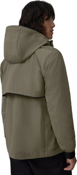 Canada Goose Faber Wind Hoody - Men's|-|Manteau à Capuchon Wind De Faber - Homme -Canada Goose CGO 2440M 7E 7EBack 20Sagebrush a07c5e1a bcd4 42c7 b3f8 22a990c0a650