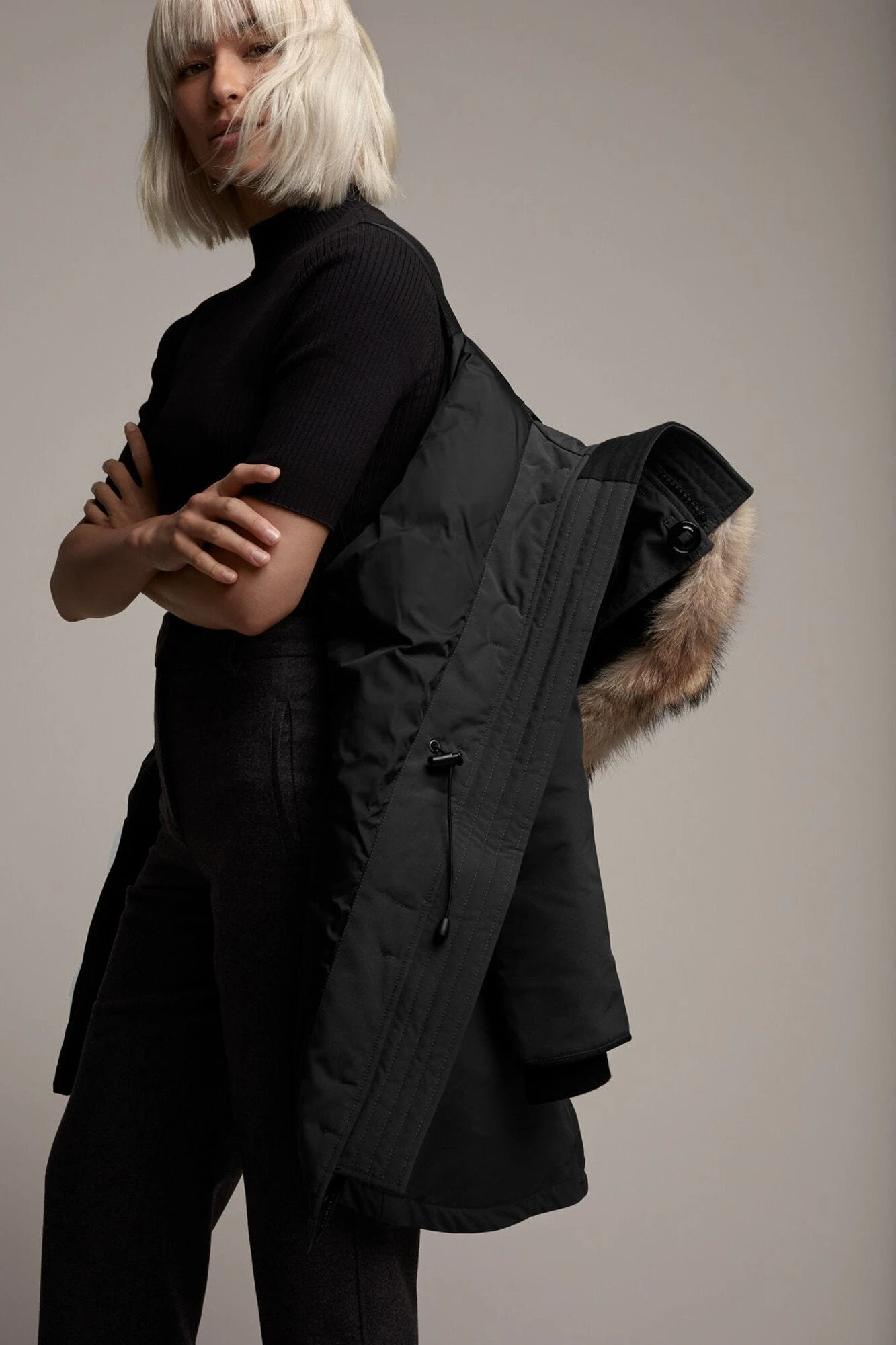 Canada Goose Rossclair Parka - Fusion Fit - Women's|-|Parka Rossclair - Coupe Fusion - Femme 16 Canada Goose Rossclair Parka - Fusion Fit - Women's|-|Parka Rossclair - Coupe Fusion - Femme - Image 14