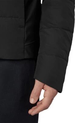 Canada Goose HyBridge Jacket - Men's|-|Manteau HyBridge - Homme 29 Canada Goose HyBridge Jacket - Men's|-|Manteau HyBridge - Homme -Canada Goose CGO 2744M 7E 7EDetail1 20Black