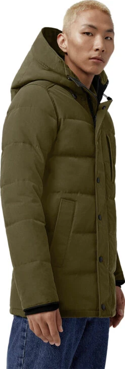 Canada Goose Carson Fusion Fit Parka - Men's|-|Parka Carson - Coupe Fusion - Homme -Canada Goose CGO 3805MA 7E 7ESide 20Model 20No 20Fur 20Military 20Green