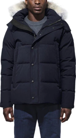 Canada Goose Wyndham Parka Black Label - Men's|-|Parka Wyndham Black Label - Homme 25 Canada Goose Wyndham Parka Black Label - Men's|-|Parka Wyndham Black Label - Homme -Canada Goose CGO 3808MB 7EAdmiral 20Blue 7EMODELFRONT