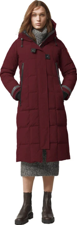 Canada Goose Elmwood Parka - Women's|-|Parka Elmwood - Femme 39 Canada Goose Elmwood Parka - Women's|-|Parka Elmwood - Femme -Canada Goose CGO 3815L 7E 7EStandard 20Outfit 20Bordeaux