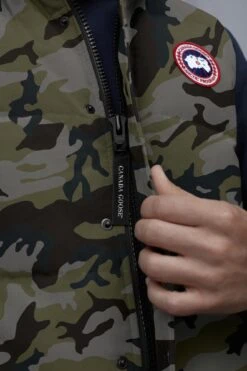 Canada Goose Garson Crew Vest Print - Men's|-|Veste Garson Crew Imprimé - Homme -Canada Goose CGO 4151MP 7E 7EDetail4 20Classic 20Camo 20Coastal 20Grey