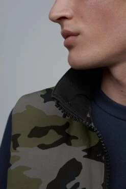 Canada Goose Garson Crew Vest Print - Men's|-|Veste Garson Crew Imprimé - Homme -Canada Goose CGO 4151MP 7E 7EDetail5 20Classic 20Camo 20Coastal 20Grey