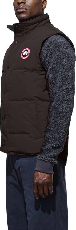 Canada Goose Garson Vest - Men's|-|Veste Garson - Homme 31 Canada Goose Garson Vest - Men's|-|Veste Garson - Homme -Canada Goose CGO 4151M 7ECharred 20Wood 7Esideman