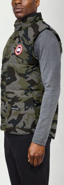 Canada Goose Freestyle Crew Vest Black Label - Men's|-|Veste à Col Rond Freestyle Black Label - Homme 26 Canada Goose Freestyle Crew Vest Black Label - Men's|-|Veste à Col Rond Freestyle Black Label - Homme -Canada Goose CGO 4154MP 7E 7Eside 20Classic 20Camo 20Coastal 20Grey 67aab9bc e765 4bfe a571 e092fdd5f8e6