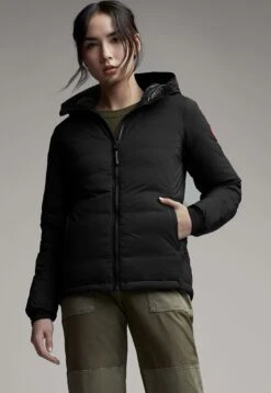Canada Goose Camp Hoody Matte Finish - Women's|-|Manteau à Capuchon Camp Finition Mate - Femme 41 Canada Goose Camp Hoody Matte Finish - Women's|-|Manteau à Capuchon Camp Finition Mate - Femme -Canada Goose CGO 5078L 7E 7EDetail1 20Black
