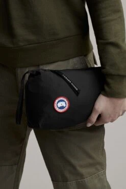 Canada Goose Camp Hoody Matte Finish - Women's|-|Manteau à Capuchon Camp Finition Mate - Femme 35 Canada Goose Camp Hoody Matte Finish - Women's|-|Manteau à Capuchon Camp Finition Mate - Femme -Canada Goose CGO 5078L 7E 7EDetail6 20Black