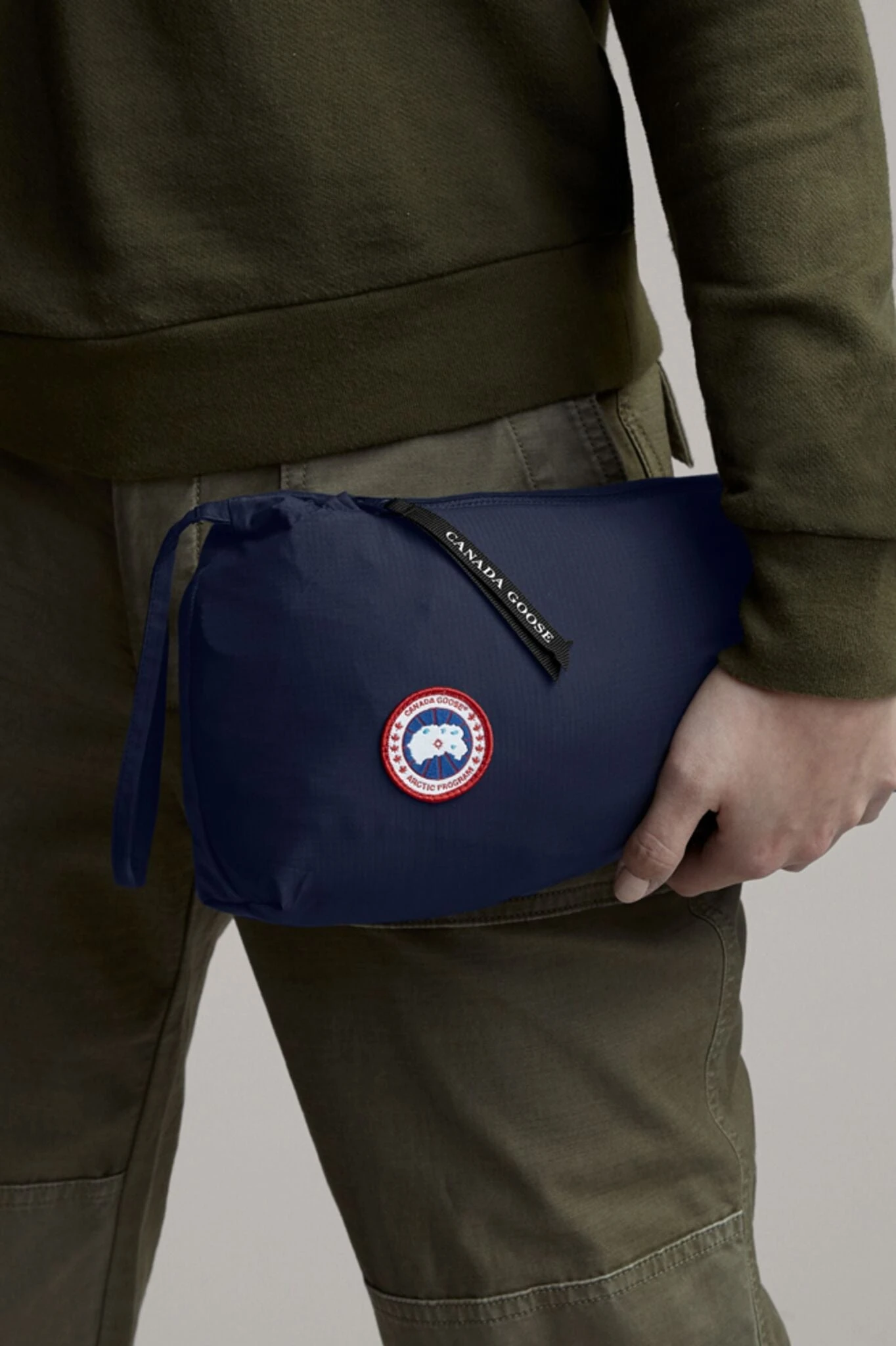 Canada Goose Camp Hoody Matte Finish - Women's|-|Manteau à Capuchon Camp Finition Mate - Femme 20 Canada Goose Camp Hoody Matte Finish - Women's|-|Manteau à Capuchon Camp Finition Mate - Femme - Image 18