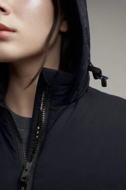 Canada Goose Camp Hooded Jacket Matte Finish - Women's|-|Manteau à Capuchon Camp Finition Mate - Femme -Canada Goose CGO 5085L 7E 7Edetails 20Navy 335a1953 db90 4c06 b9f1 35e6e6c58865