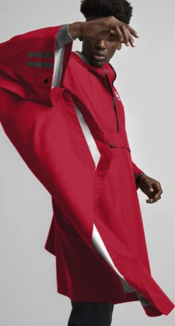 Canada Goose Field Poncho - Men's|-|Poncho Field - Homme 28 Canada Goose Field Poncho - Men's|-|Poncho Field - Homme -Canada Goose CGO 5610M 7ERed 7Eside