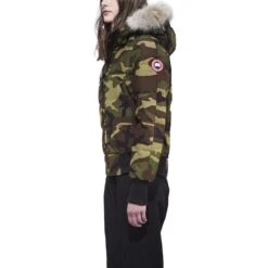 Canada Goose Savona Bomber - Women's|-|Blouson Aviateur Savona - Femme -Canada Goose CGO 7900L 7EClassic 20Camo 7Esideman