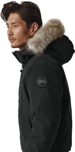 Canada Goose Borden Bomber Jacket - Black Disc - Men's|-|Blouson Aviateur Borden - Écusson Noir - Homme 34 Canada Goose Borden Bomber Jacket - Black Disc - Men's|-|Blouson Aviateur Borden - Écusson Noir - Homme -Canada Goose CGO 7968MB 7E 7EDetail5 20Black 27b6a045 f3b5 44fa 9fba df502402e462