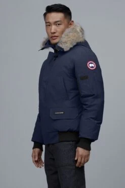 Canada Goose Chilliwack Bomber - Men's|-|Blouson Aviateur Chilliwack - Homme 32 Canada Goose Chilliwack Bomber - Men's|-|Blouson Aviateur Chilliwack - Homme -Canada Goose CGO 7999M 7E 7Es 20Atlantic 20Navy