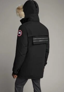 Canada Goose Erickson Parka - Men's|-|Parka Erickson - Homme 13 Canada Goose Erickson Parka - Men's|-|Parka Erickson - Homme -Canada Goose CGO 9513M 7E 7Eb 20Black 26515880 362b 491a 8124 b0e421be4d41
