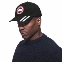 Canada Goose Men's 3L Reflective Cap -Canada Goose Canada Goose Mens 3L Reflective Cap Feature image 2