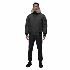 Canada Goose Men’s Chilliwack Bomber 19 Canada Goose Men’s Chilliwack Bomber -Canada Goose Canada Goose Mens Chilliwack Bomber Feature image 1
