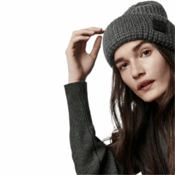 Canada Goose Women's Waffle Toque -Canada Goose Canada Goose Womens Waffle Toque