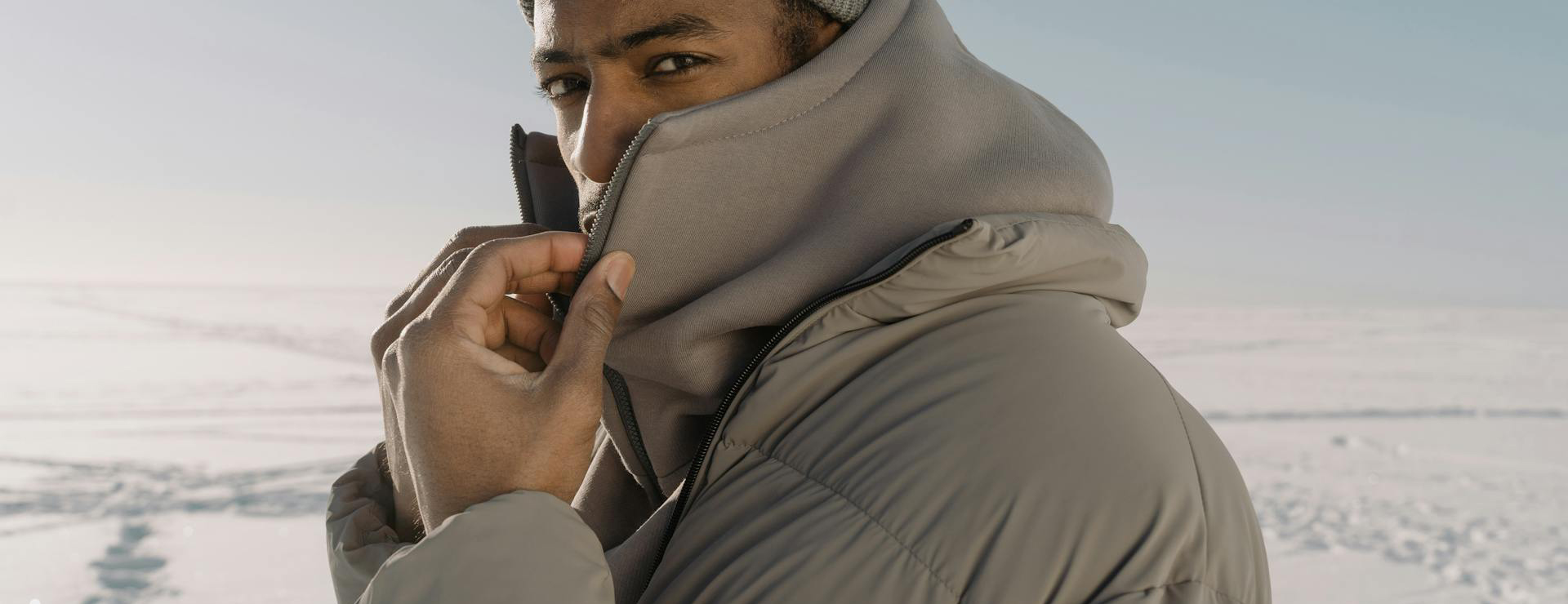 Canada Goose -Canada Goose pexels cottonbro 7026790